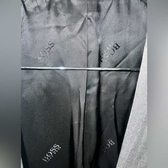BOSS by Hugo Boss Blazer size 40L - Picture 7 of 16
